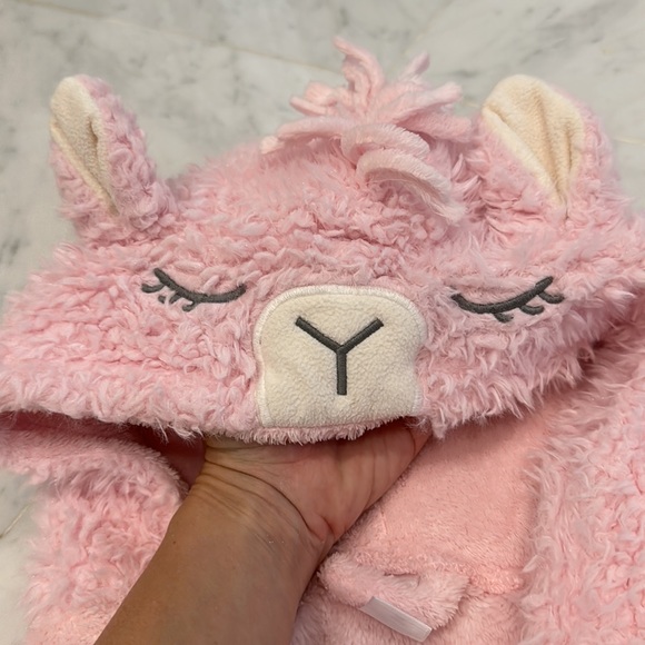Baby Gap pink fluffy llama robe - Picture 3 of 6